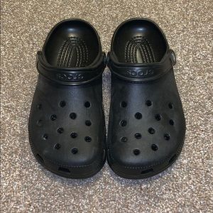 NWOT Crocs😌